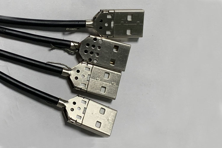 USB三件套连接器铁壳自动组装铆压机用途